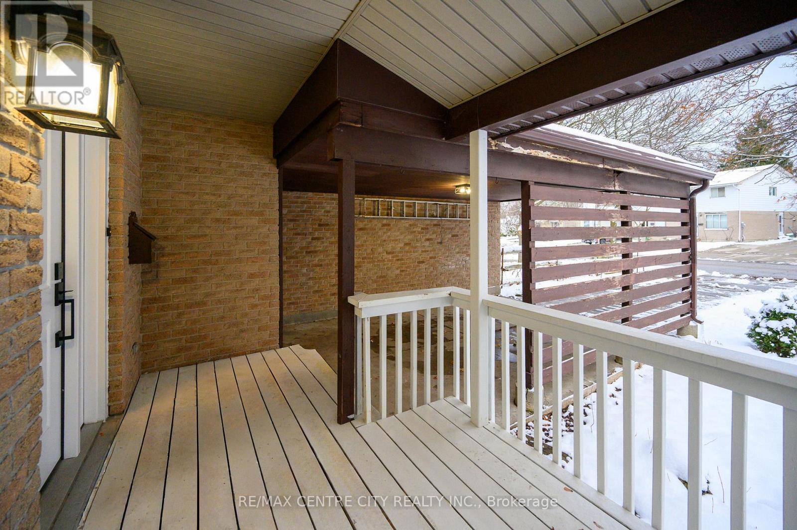 1831 Aldersbrook Road W, London North, Ontario  N6G 3S3 - Photo 5 - X12595180