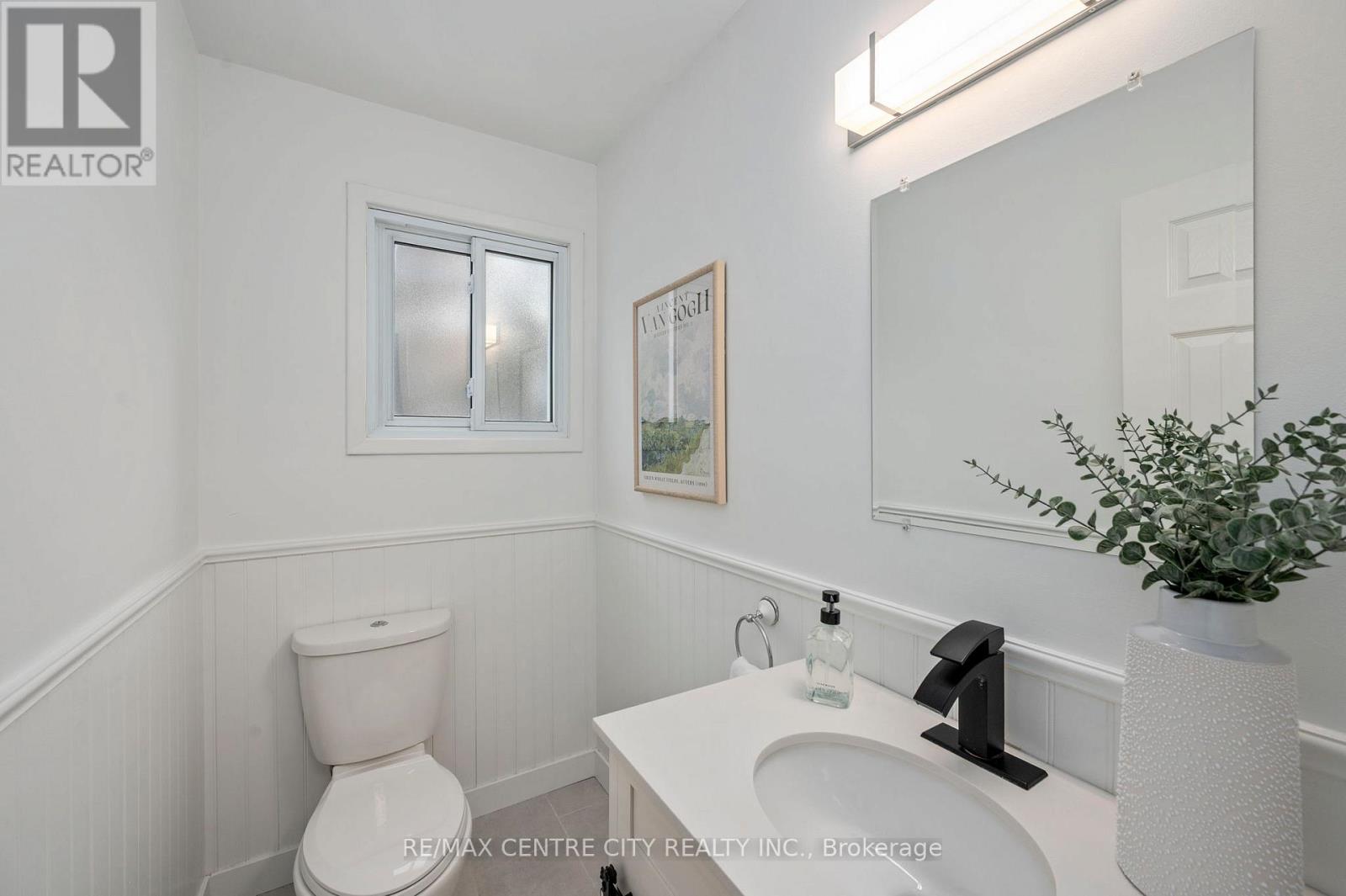 1831 Aldersbrook Road W, London North, Ontario  N6G 3S3 - Photo 8 - X12595180