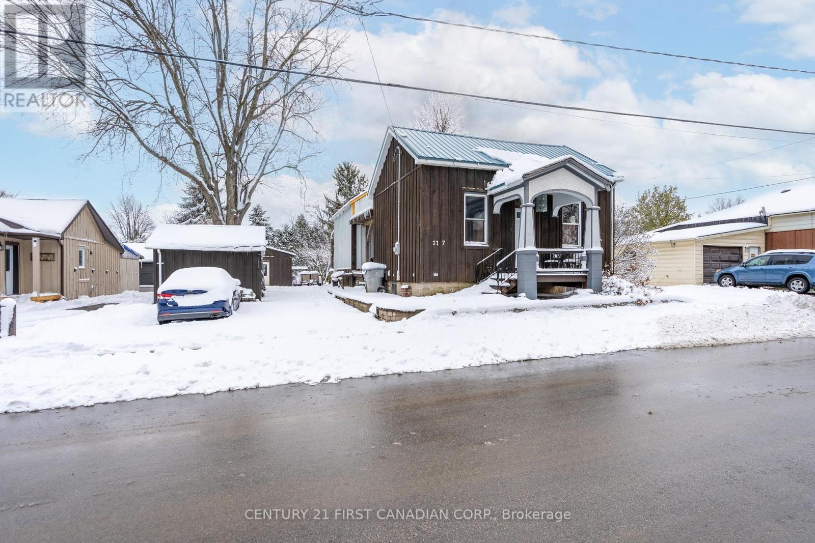 117 ALICE STREET, Lucan Biddulph, Ontario