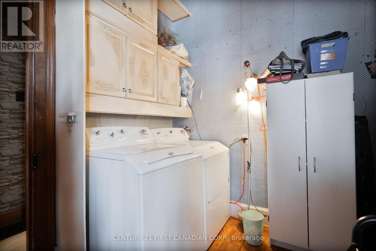 117 Alice Street, Lucan Biddulph, Ontario N0M 2J0 - Photo 13 - X12595190