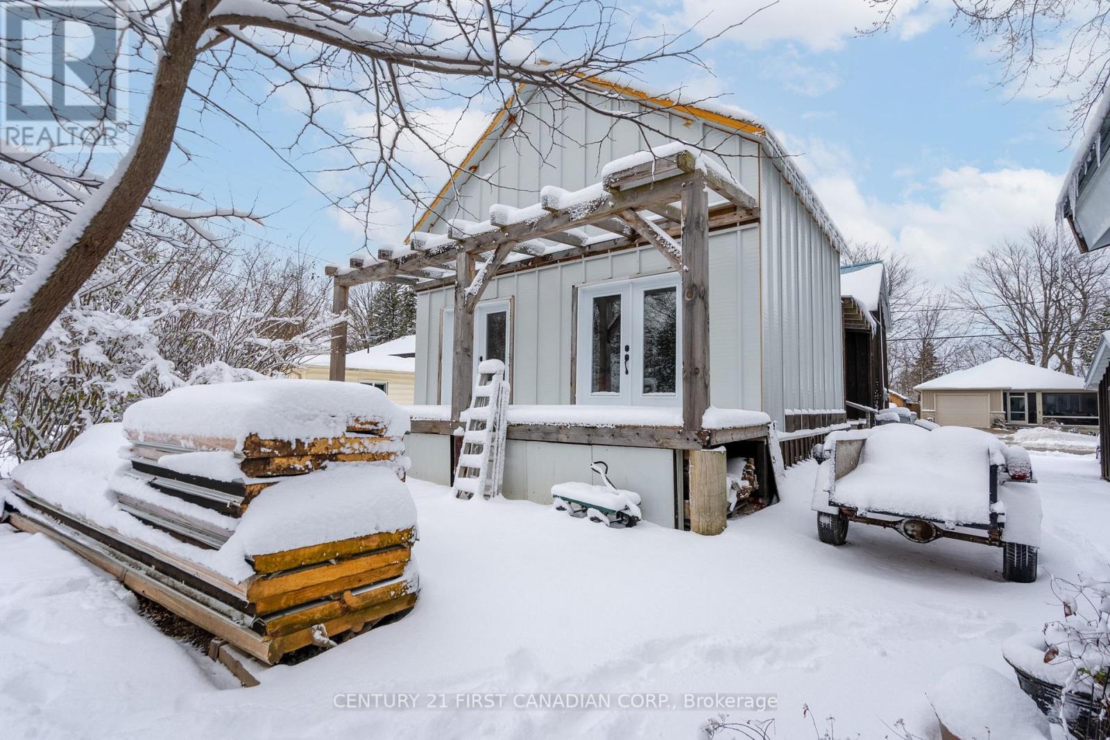 117 Alice Street, Lucan Biddulph, Ontario N0M 2J0 - Photo 24 - X12595190