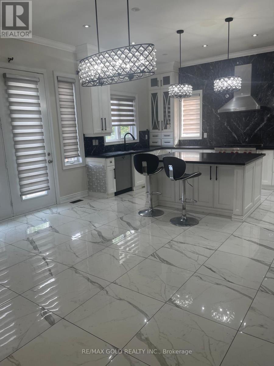 3 Poco Street N, Brampton, Ontario  L6P 4C3 - Photo 15 - W12594936