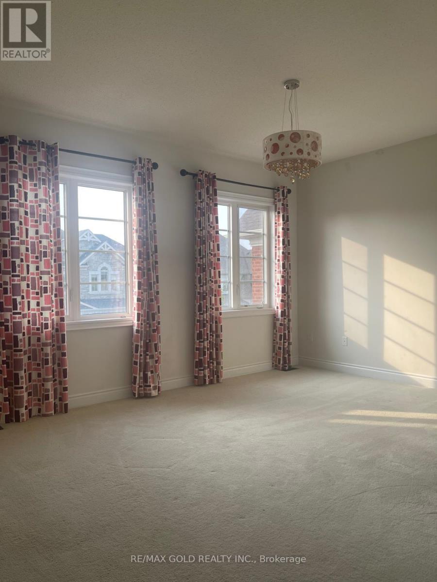 3 Poco Street N, Brampton, Ontario  L6P 4C3 - Photo 19 - W12594936