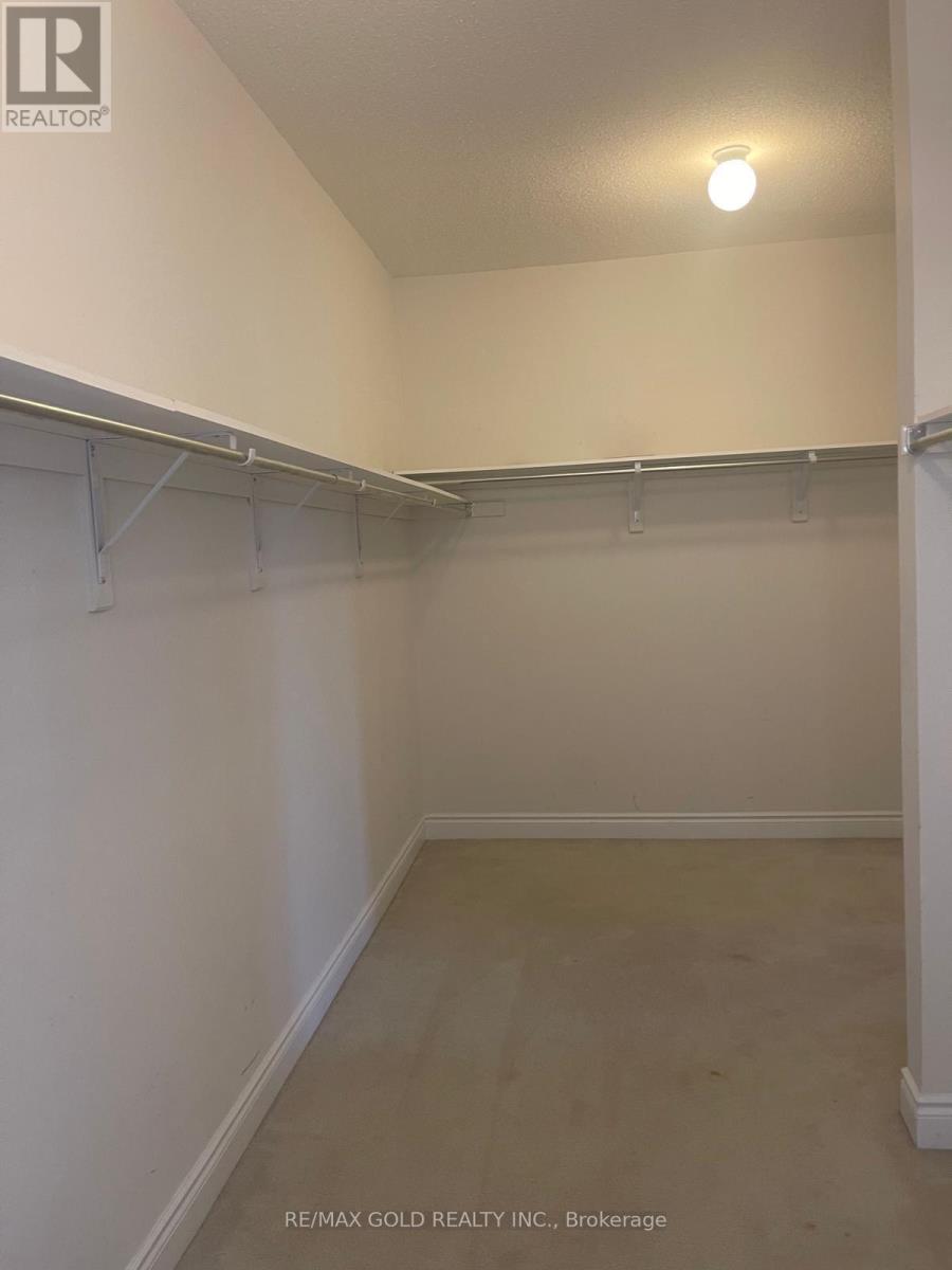 3 Poco Street N, Brampton, Ontario  L6P 4C3 - Photo 20 - W12594936