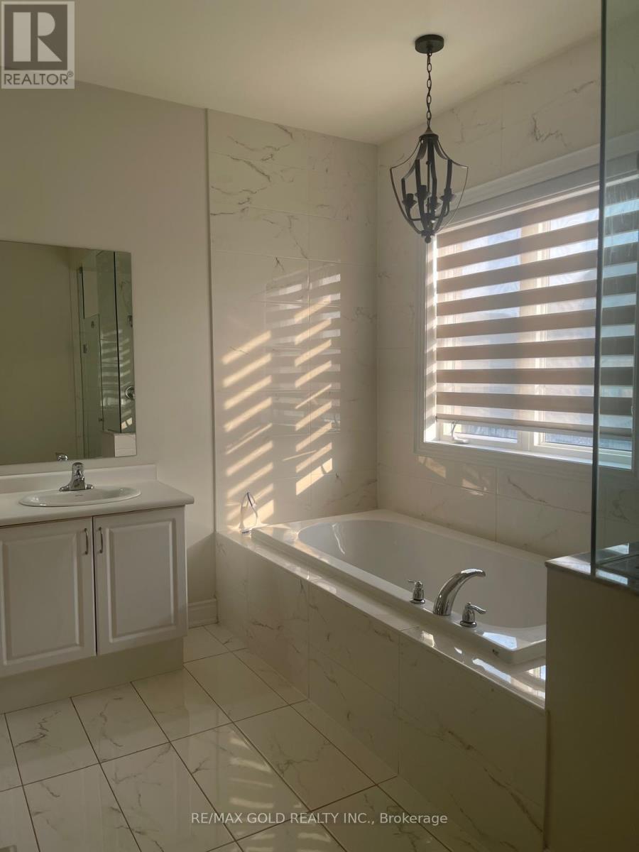 3 Poco Street N, Brampton, Ontario  L6P 4C3 - Photo 21 - W12594936