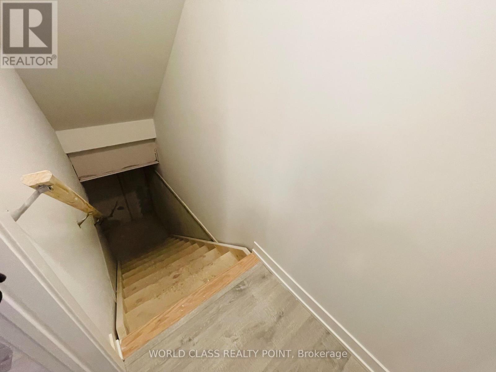 15 - 3425 Ridgeway Drive, Mississauga, Ontario  L5L 0B9 - Photo 9 - W12594962