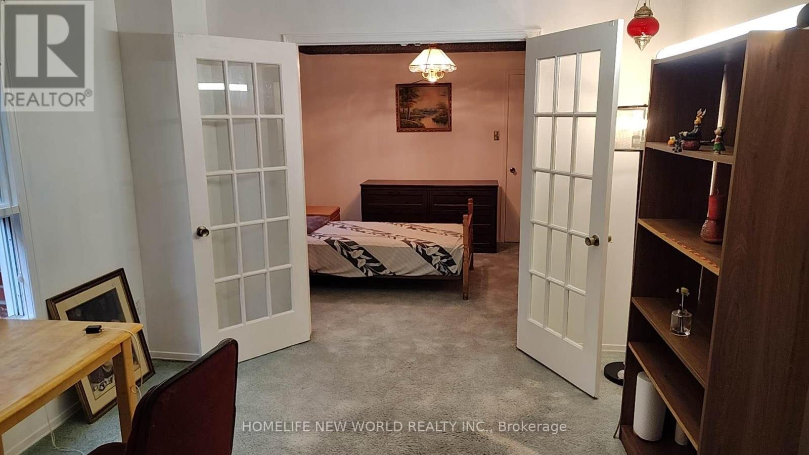 Main Floor - 3050 Olympus Mews, Mississauga, Ontario  L5N 4V7 - Photo 8 - W12594964