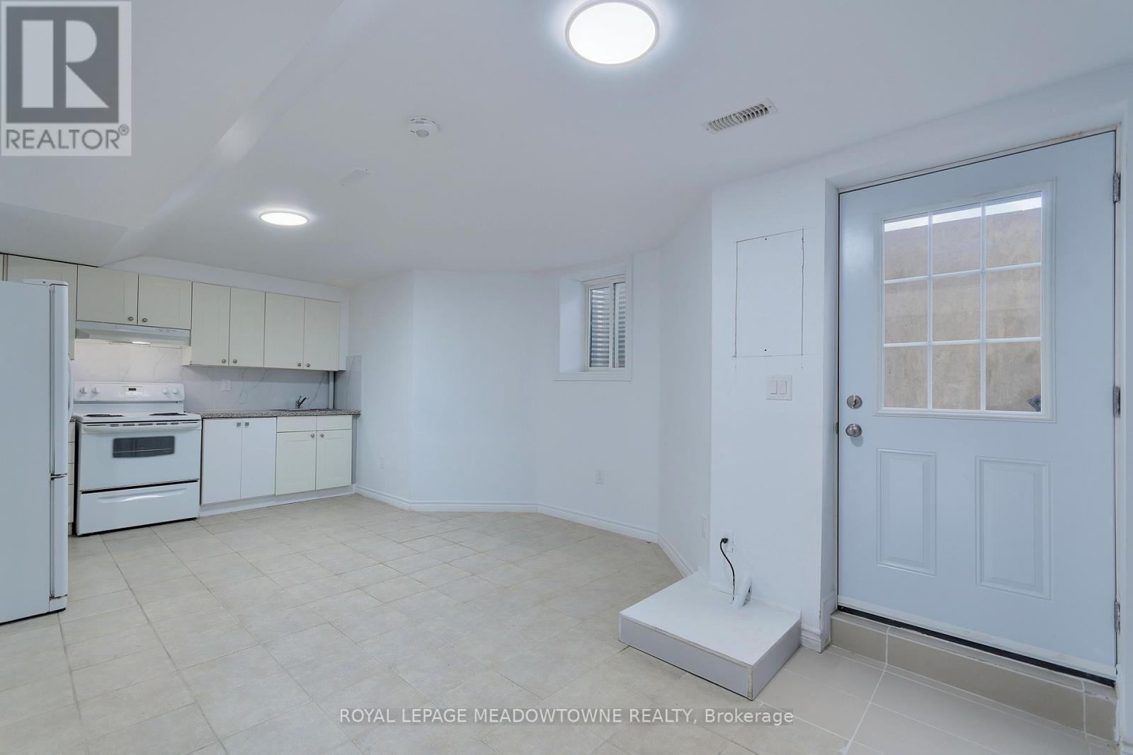 Basement - 3143 Innisdale Road, Mississauga, Ontario L5N 6P2 - Photo 6 - W12594970