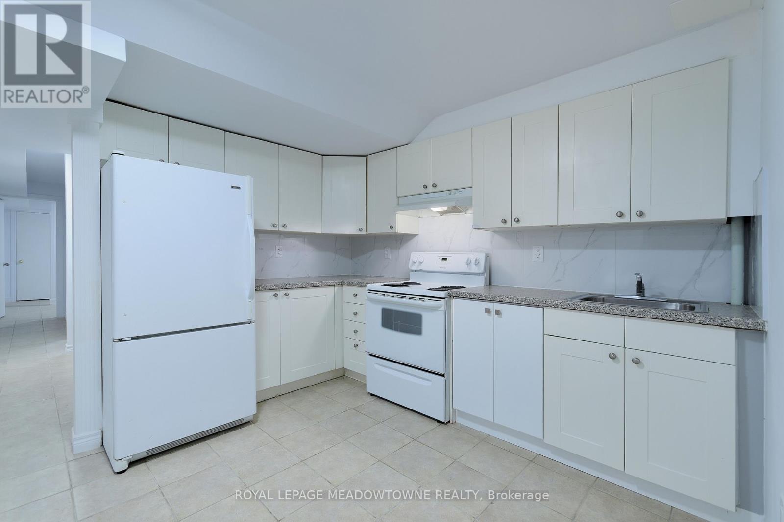 Basement - 3143 Innisdale Road, Mississauga, Ontario L5N 6P2 - Photo 8 - W12594970