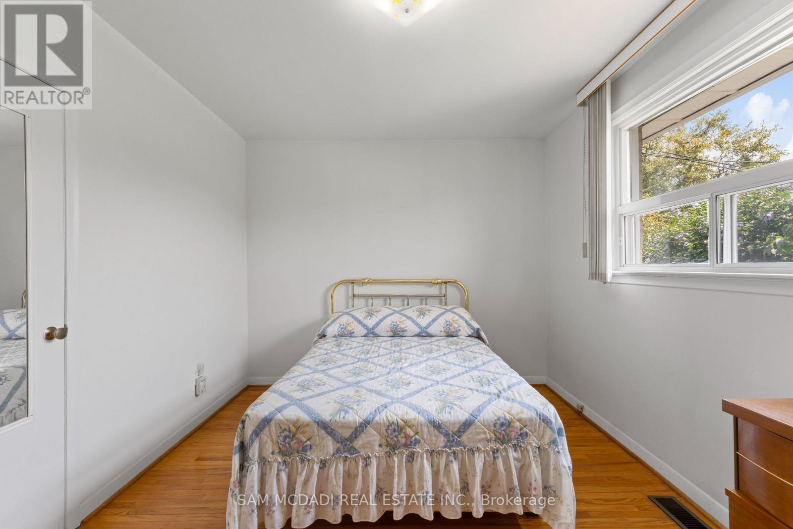 70 Frost Street, Toronto, Ontario  M9W 1Y8 - Photo 26 - W12595010