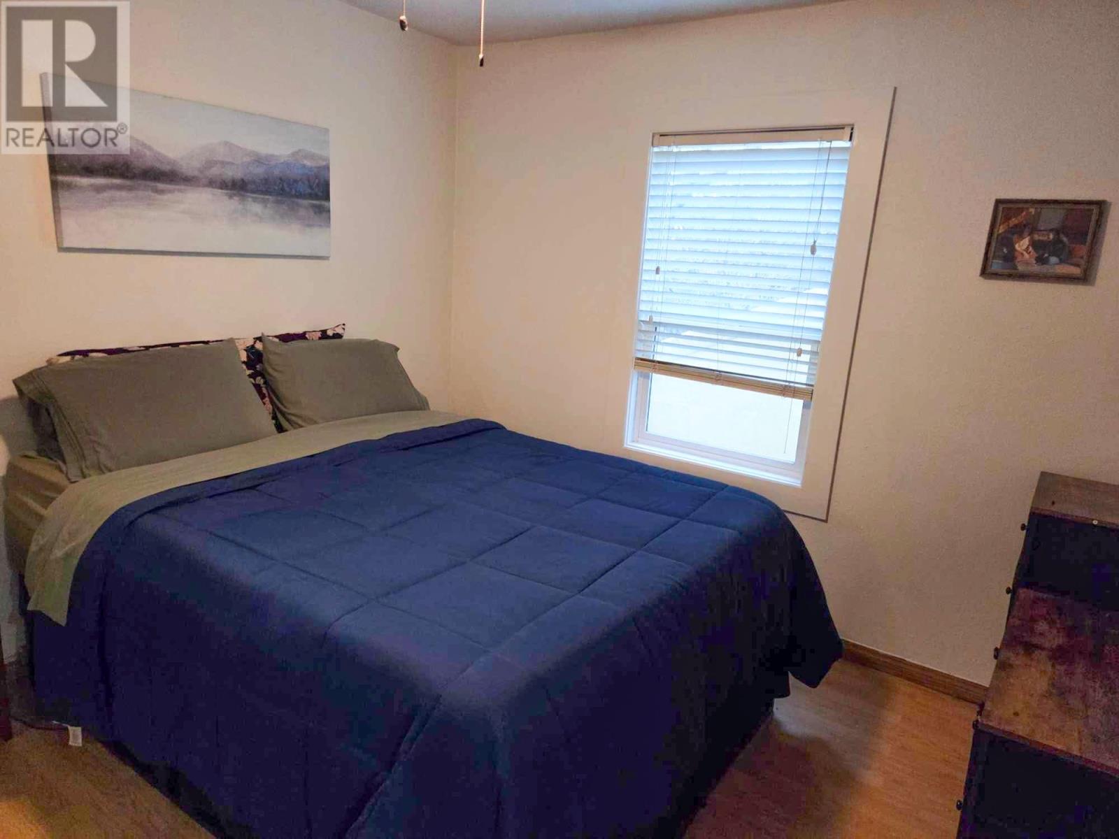 37 Second Ave N, Sioux Lookout, Ontario P8T 1H2 - Photo 7 - TB253359