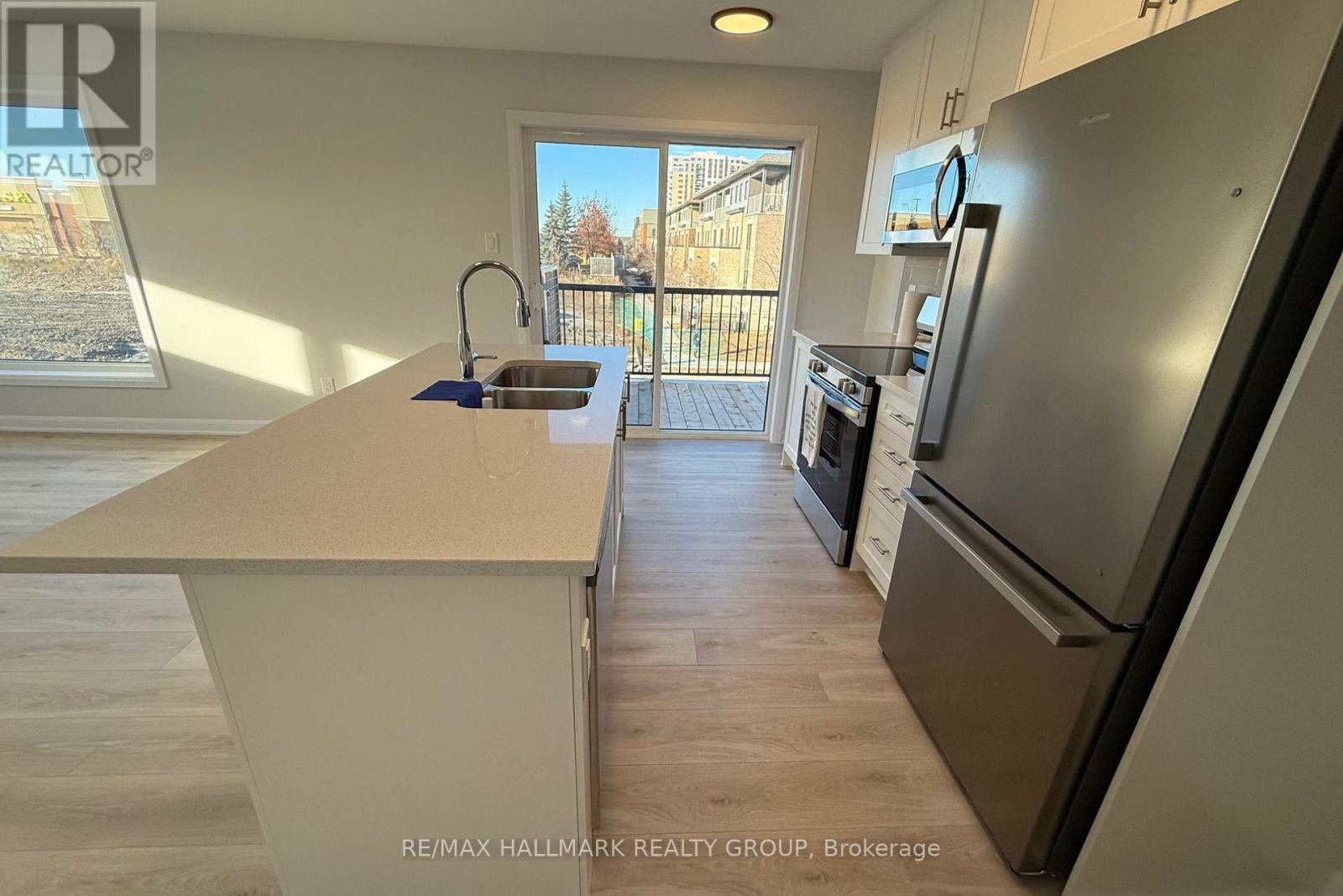 #11 - 701 Glenroy Gilbert Drive, Ottawa, Ontario K2J 7N8 - Photo 4 - X12595038