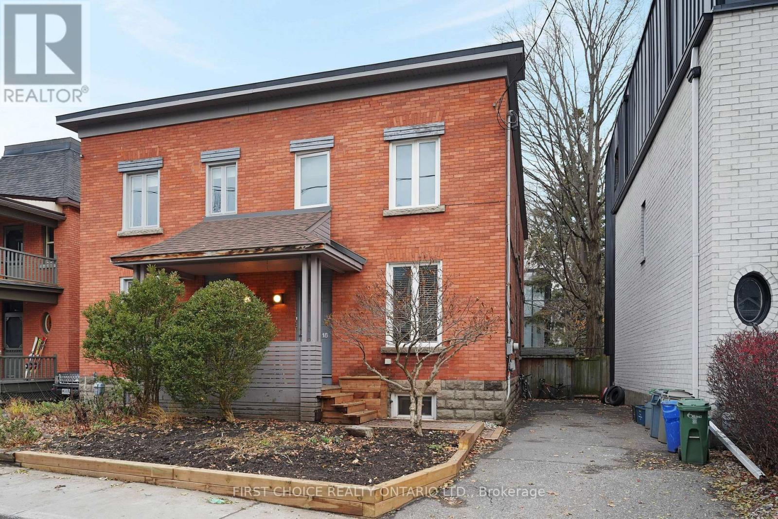 18 RUPERT STREET, Ottawa, Ontario