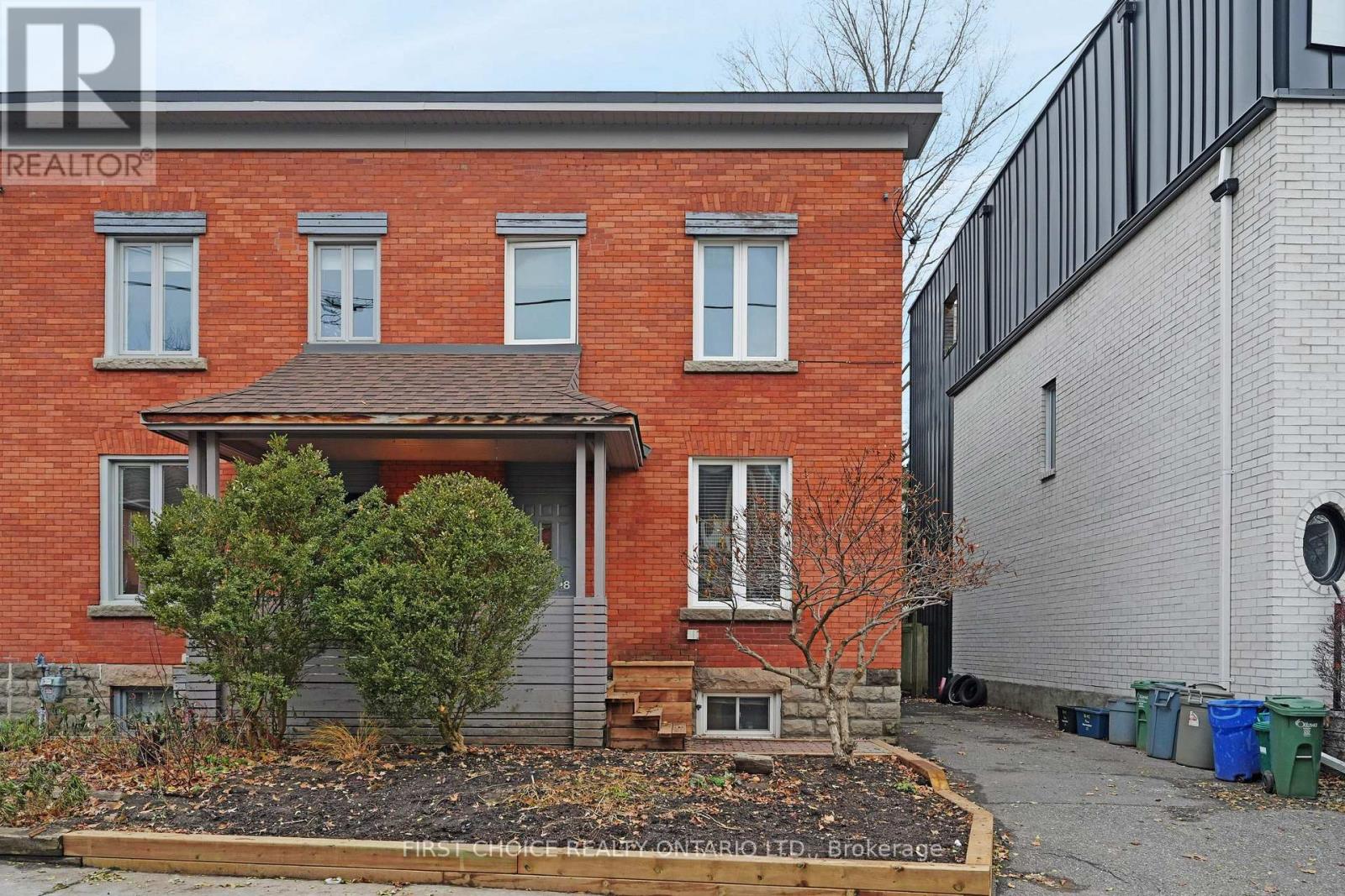 18 Rupert Street, Ottawa, Ontario K1S 3S3 - Photo 2 - X12595090