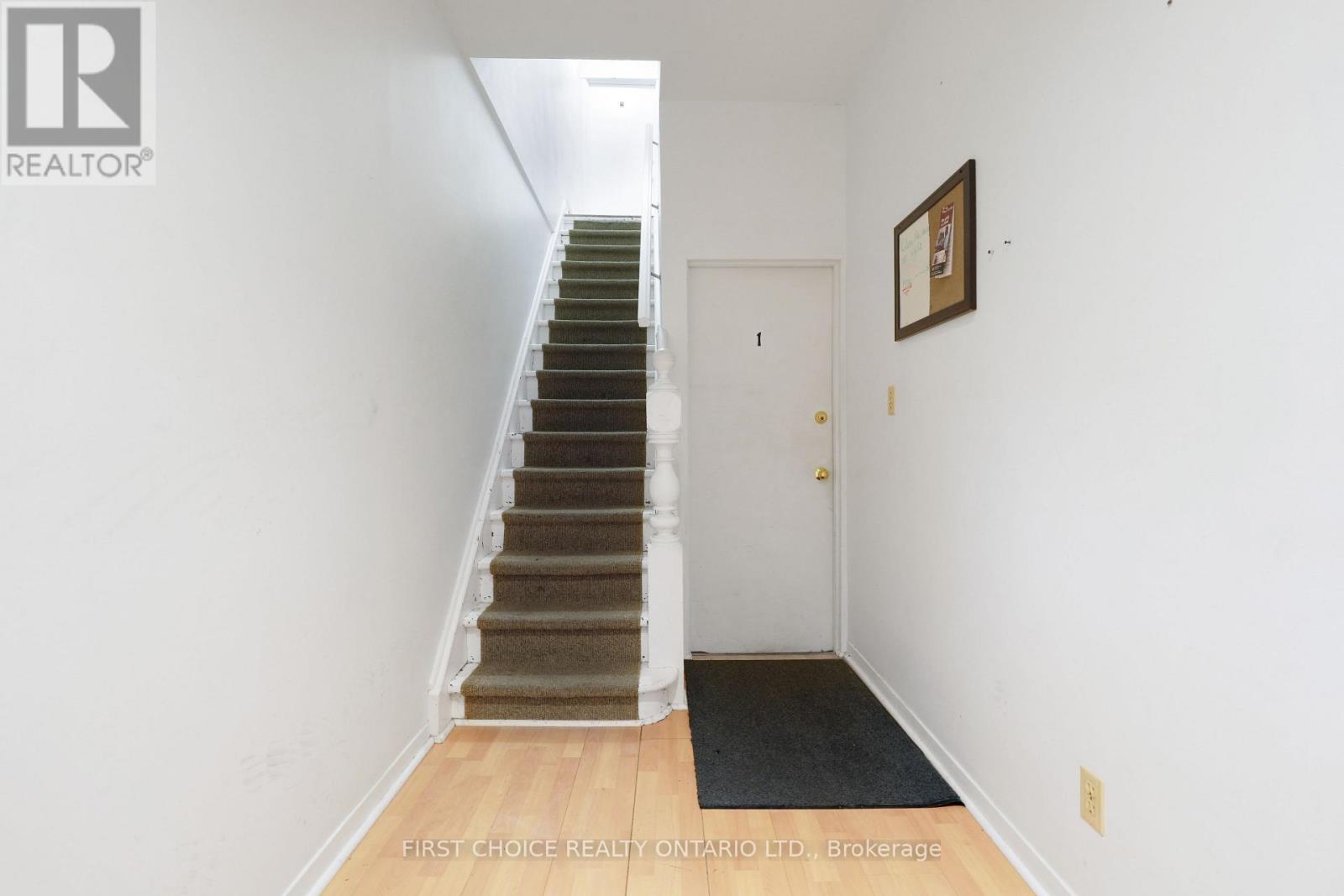 18 Rupert Street, Ottawa, Ontario K1S 3S3 - Photo 25 - X12595090