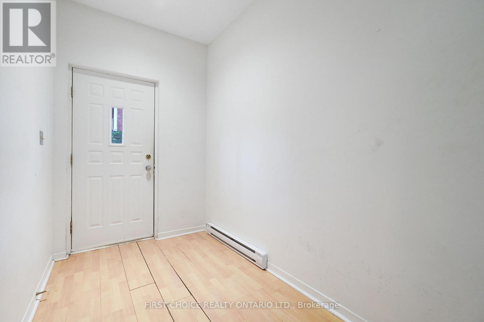 18 Rupert Street, Ottawa, Ontario K1S 3S3 - Photo 4 - X12595090