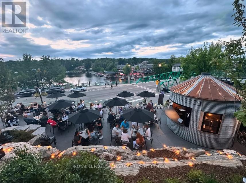 93 Main Street E, Huntsville, Ontario  P1H 2B9 - Photo 9 - X12594990