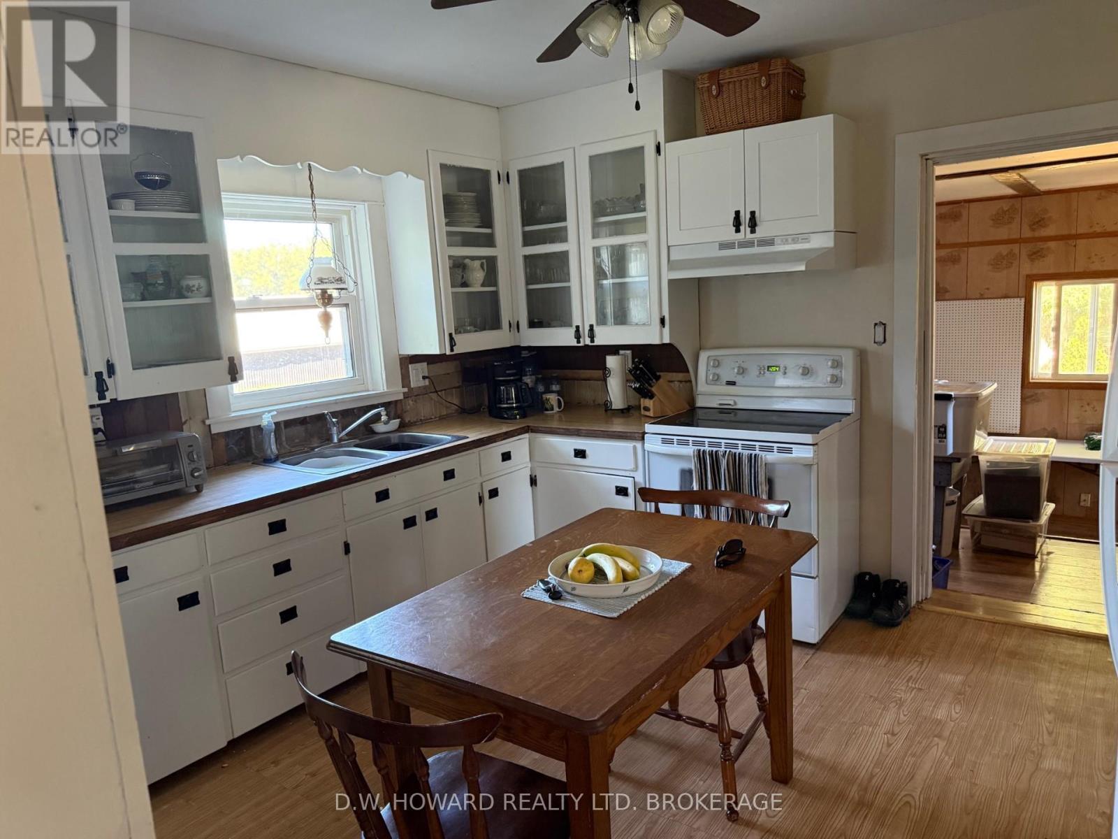 3276 Bertie Street, Fort Erie, Ontario  L0S 1N0 - Photo 10 - X12595098