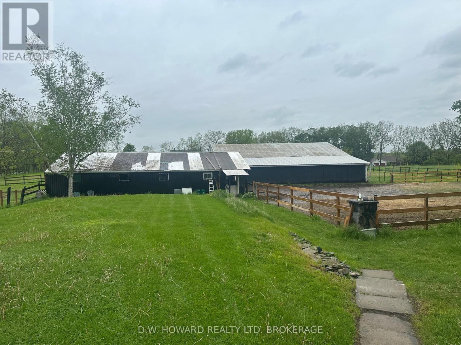 3276 Bertie Street, Fort Erie, Ontario  L0S 1N0 - Photo 5 - X12595098