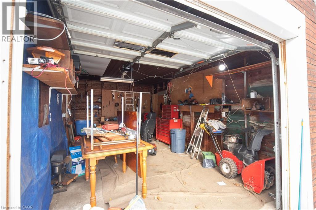 90 Osler Drive, Dundas, Ontario  L9H 4B5 - Photo 33 - 40791451