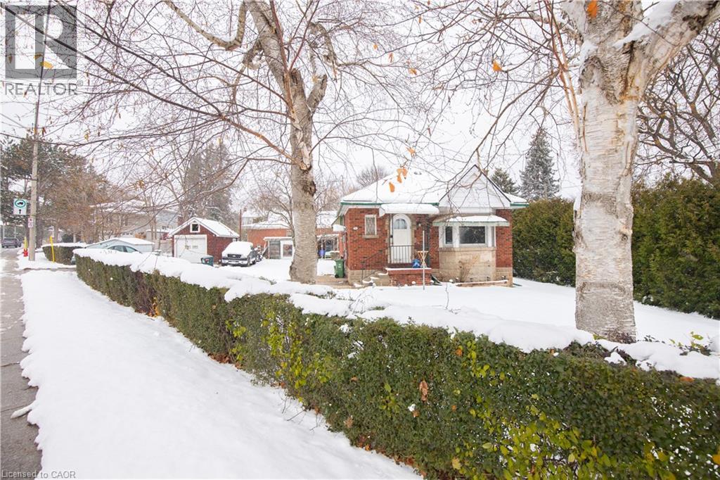 90 Osler Drive, Dundas, Ontario  L9H 4B5 - Photo 5 - 40791451