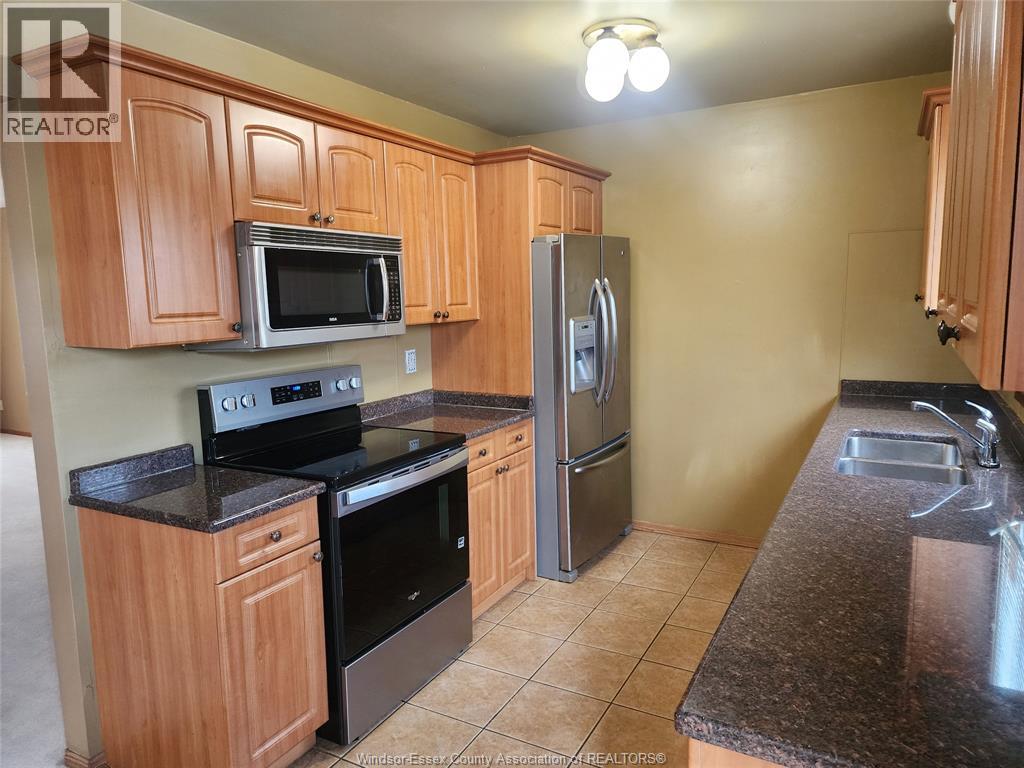 3164 Conservation Drive, Windsor, Ontario N8W 5B9 - Photo 6 - 25030916