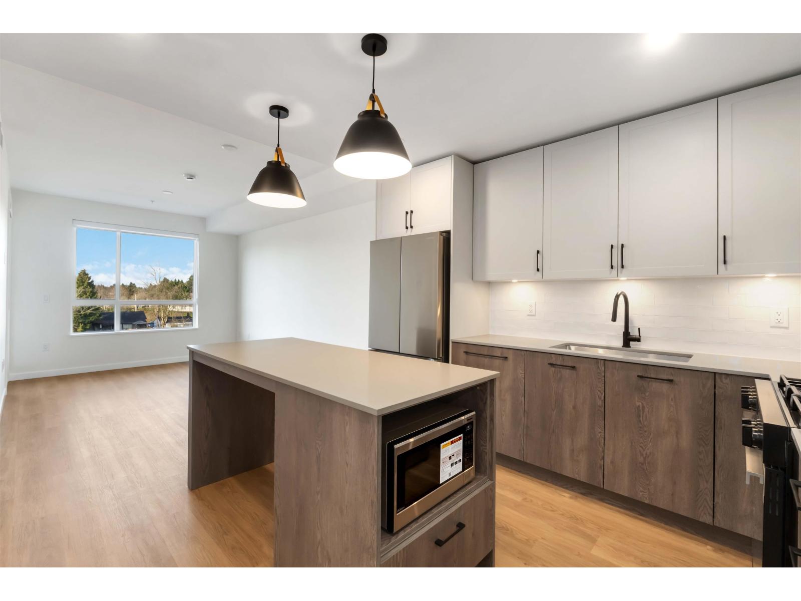 302 27215 Aldergrove Town Centre Drive, Langley, British Columbia  V4W 0E3 - Photo 5 - R3071049