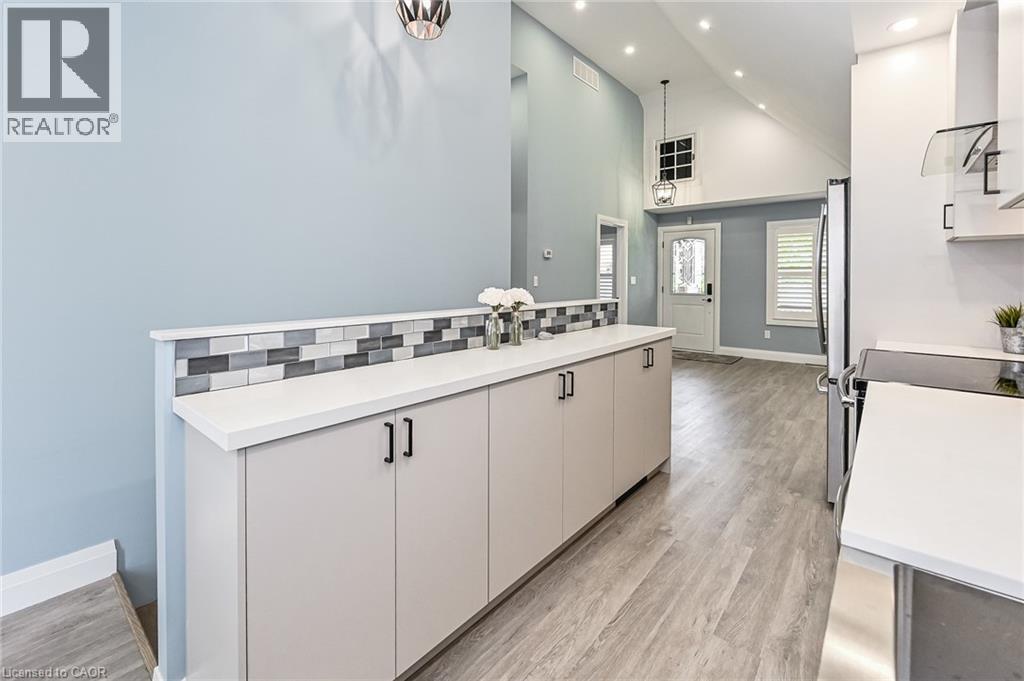 95 Houghton Avenue N, Hamilton, Ontario L8H 4L5 - Photo 15 - 40790452