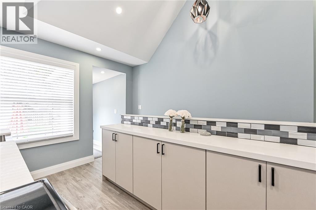 95 Houghton Avenue N, Hamilton, Ontario L8H 4L5 - Photo 16 - 40790452