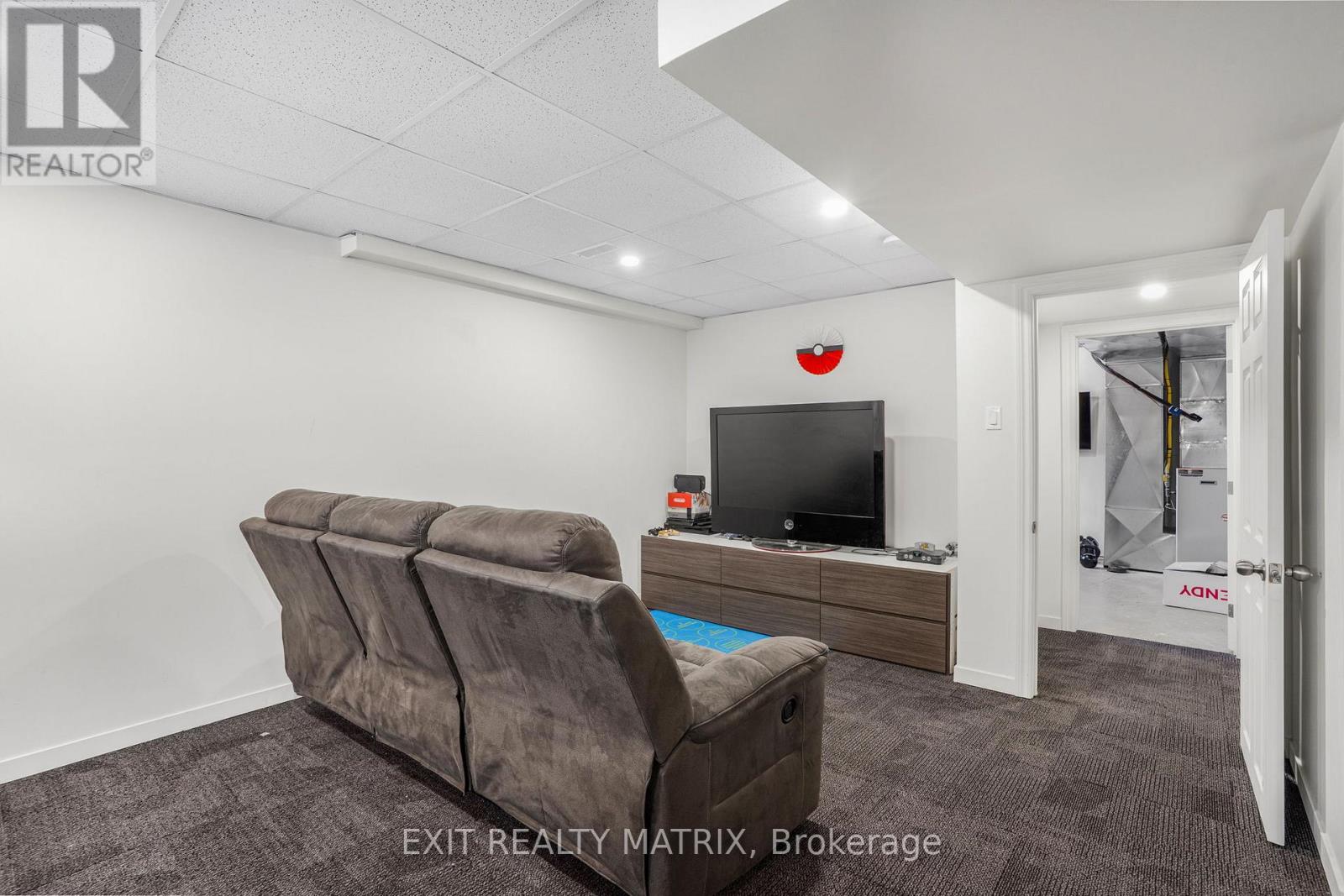 156 Longueuil Street, Champlain, Ontario  K0B 1K0 - Photo 22 - X12595046