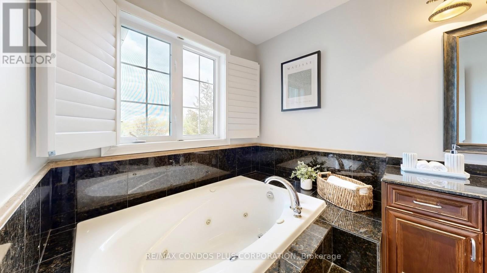 81 Stonecliffe Crescent, Aurora, Ontario  L4G 7Z7 - Photo 25 - N12586200