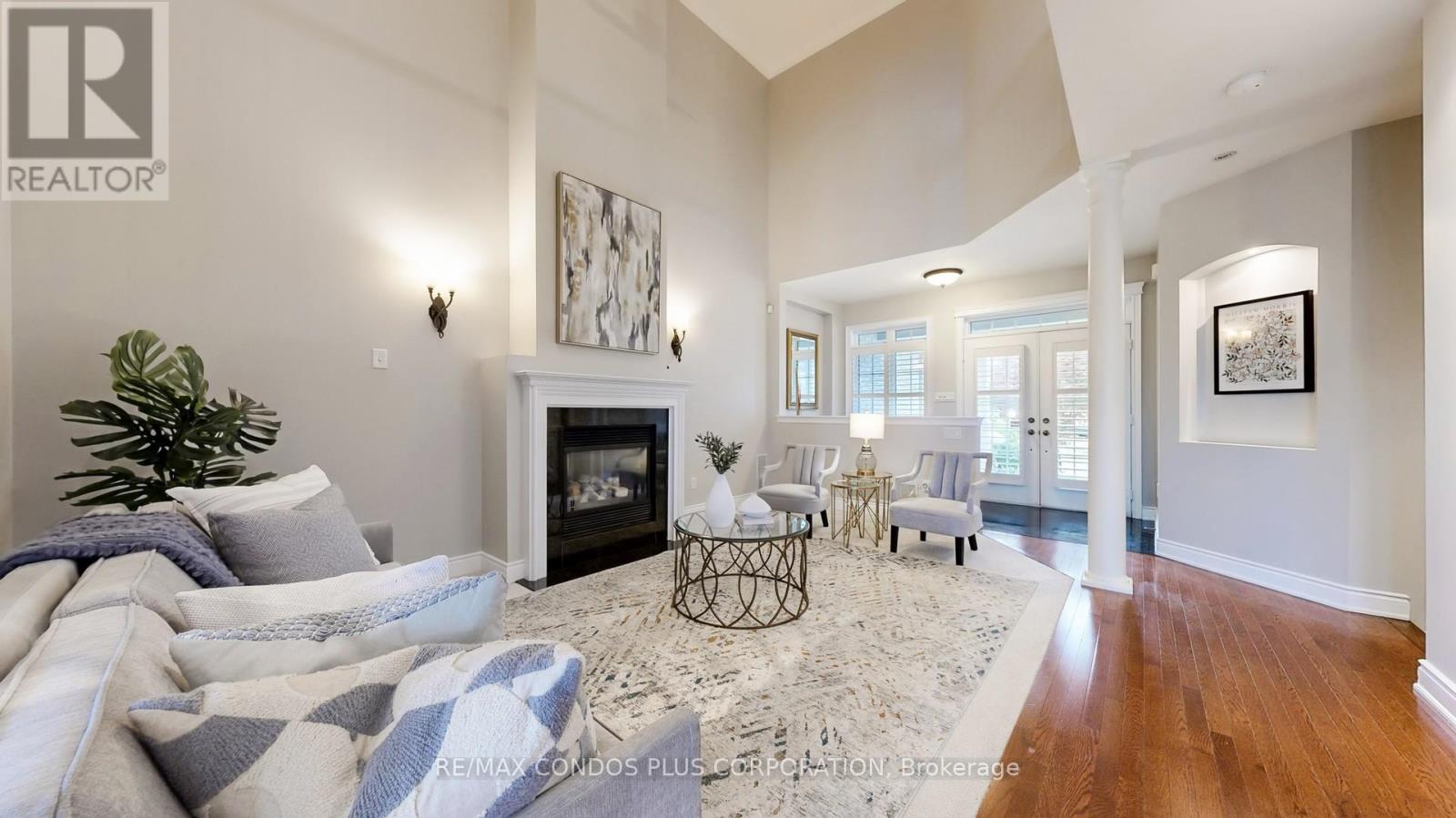 81 Stonecliffe Crescent, Aurora, Ontario  L4G 7Z7 - Photo 7 - N12586200