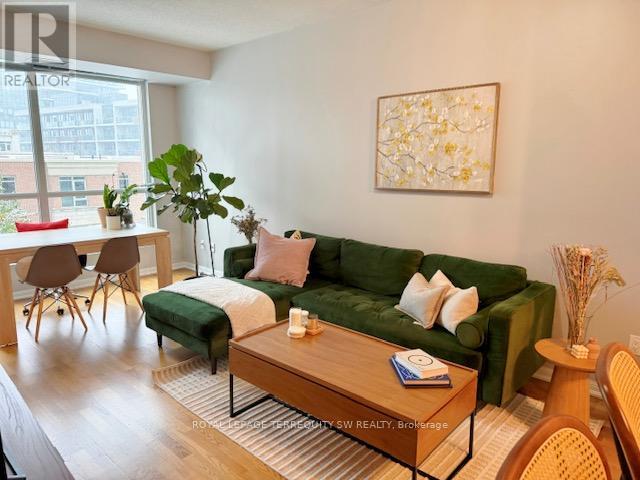 420 - 628 Fleet Street, Toronto, Ontario M5V 1A8 - Photo 2 - C12594880