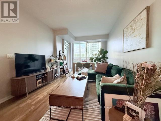 420 - 628 Fleet Street, Toronto, Ontario M5V 1A8 - Photo 9 - C12594880