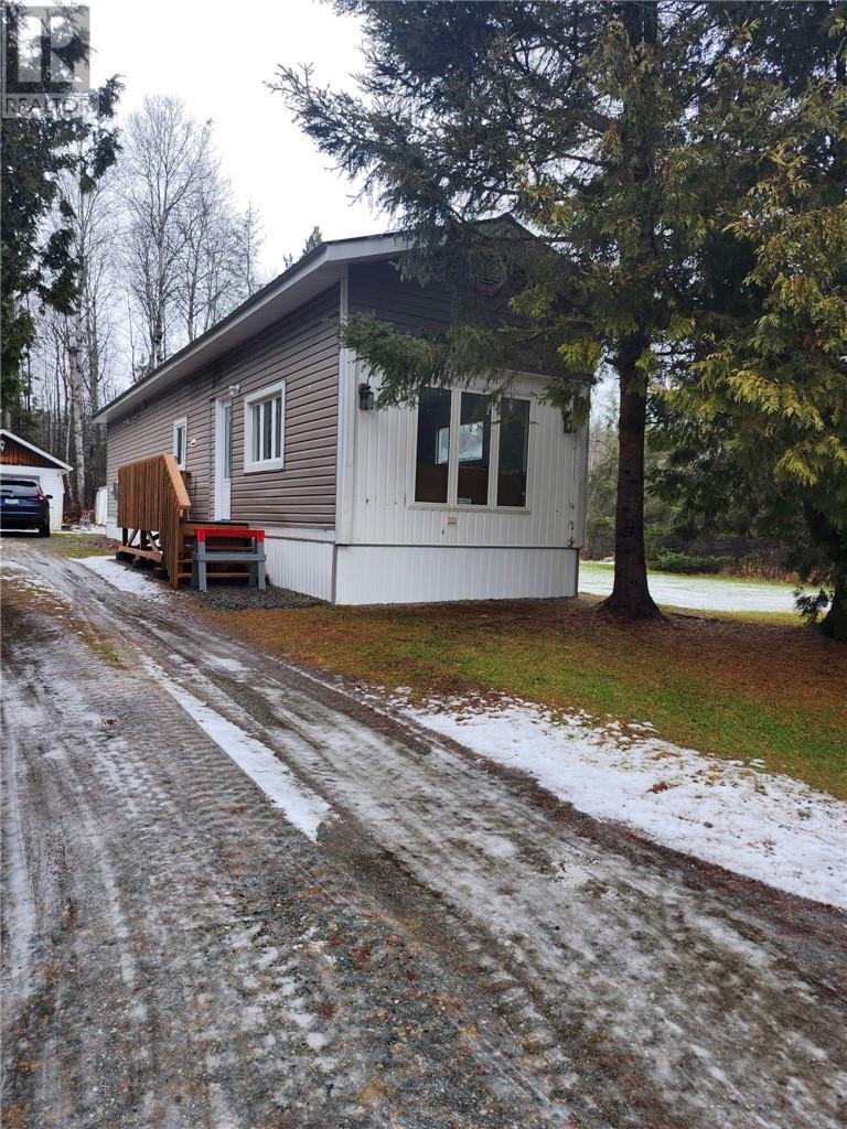 177 Park Drive Unit# 20, Wahnapitae, Ontario  P0M 3C0 - Photo 7 - 2125833