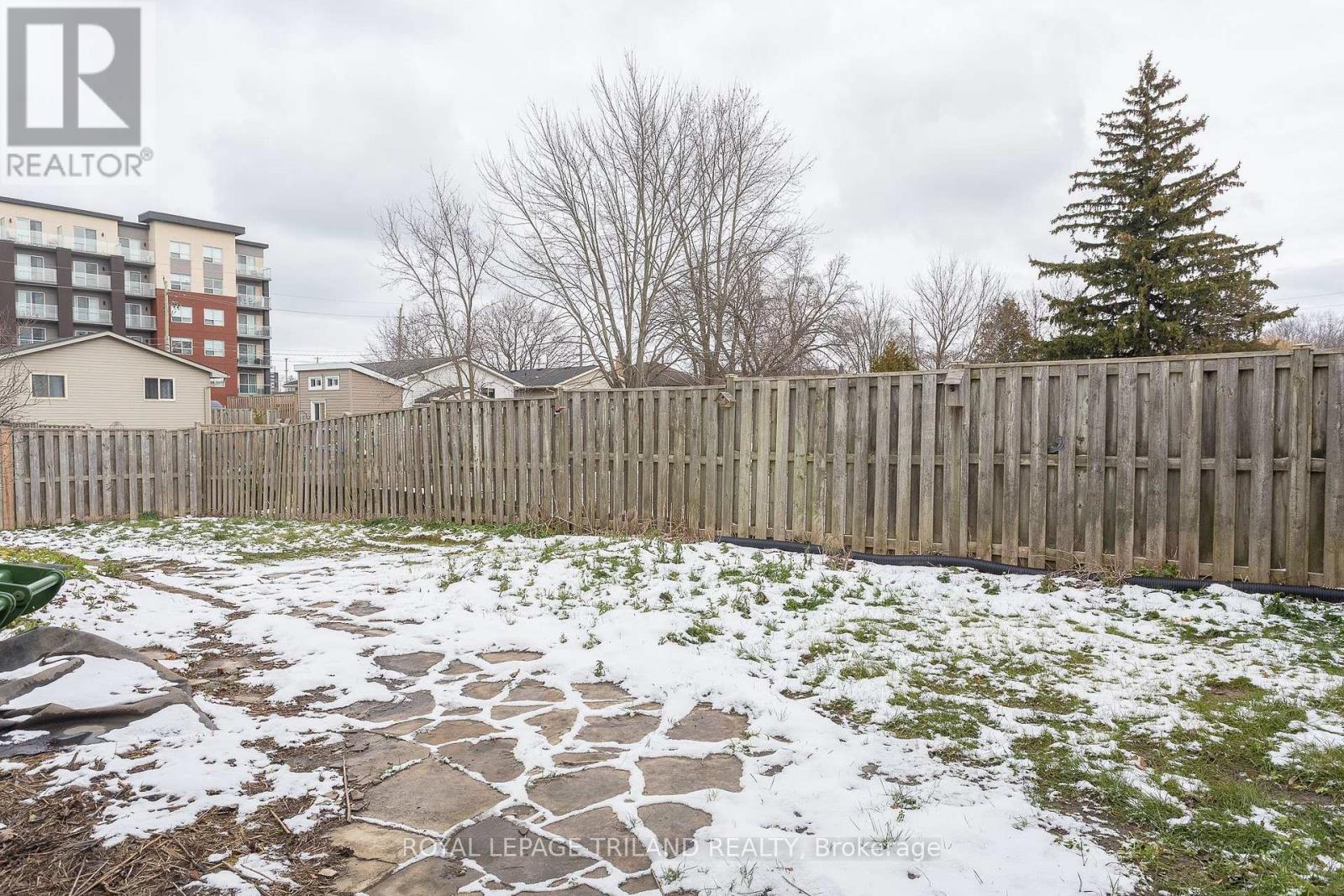 170 Forest Avenue, St. Thomas, Ontario  N5R 2K2 - Photo 33 - X12594826