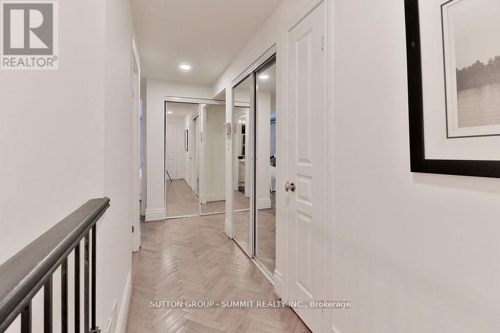 Ph07 - 102 Bloor Street W, Toronto, Ontario  M5S 1M8 - Photo 23 - C12595020