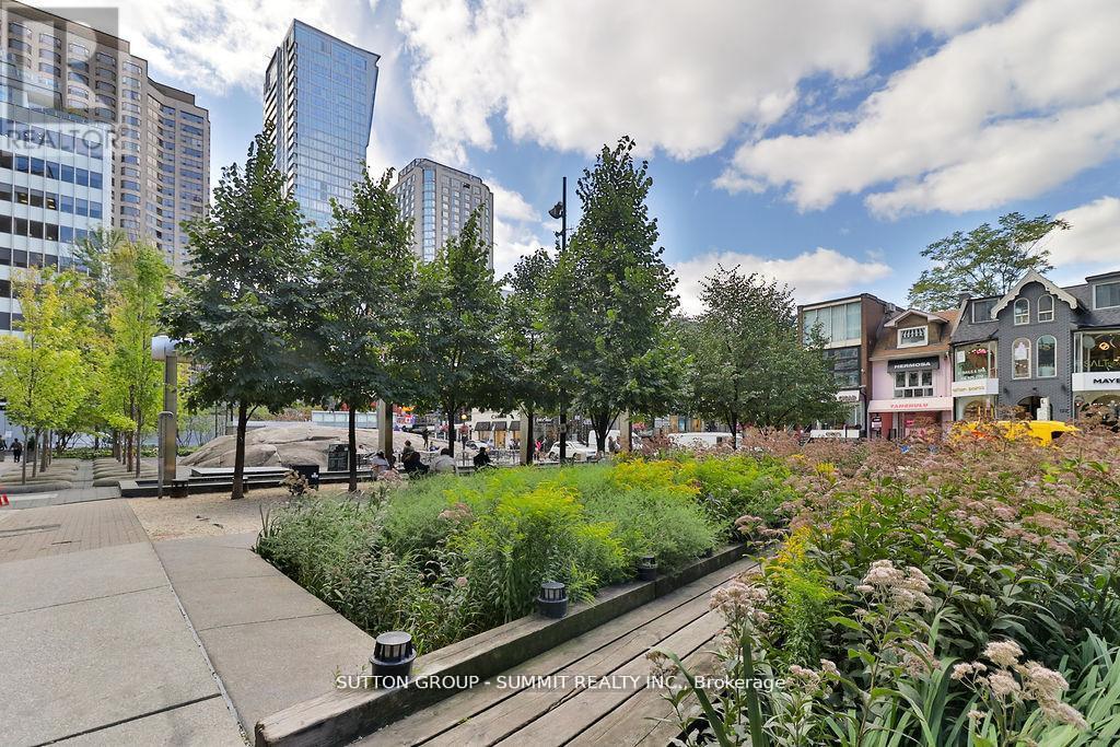 Ph07 - 102 Bloor Street W, Toronto, Ontario  M5S 1M8 - Photo 43 - C12595020