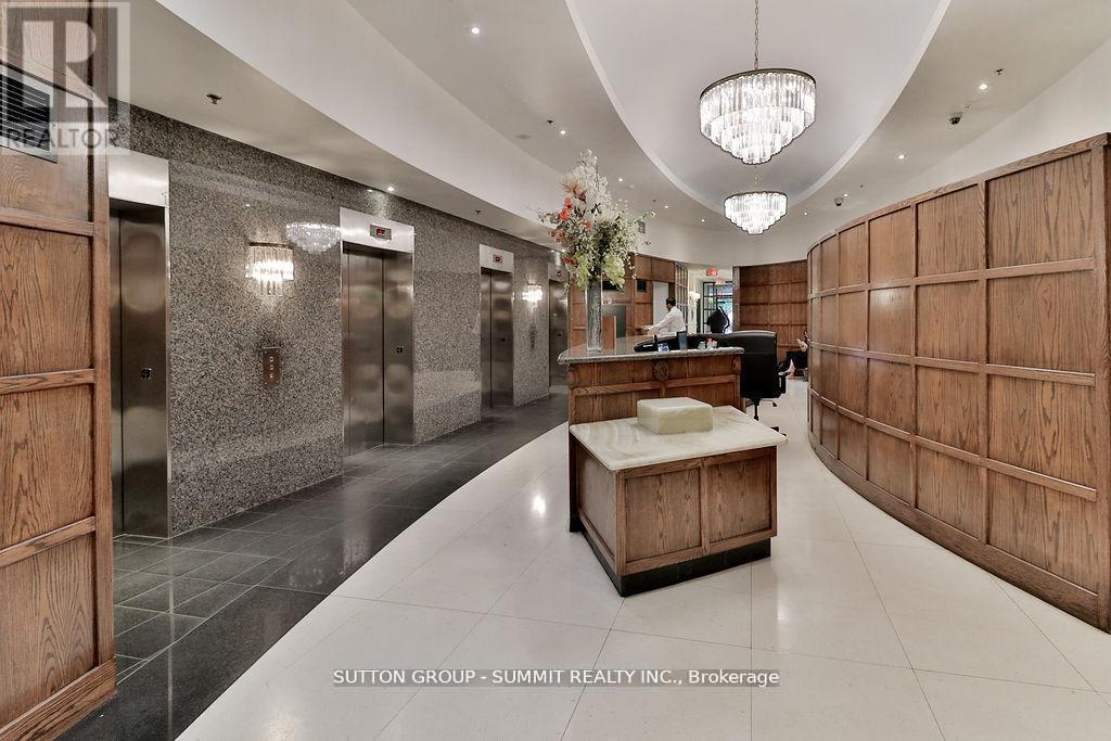 Ph07 - 102 Bloor Street W, Toronto, Ontario  M5S 1M8 - Photo 5 - C12595020