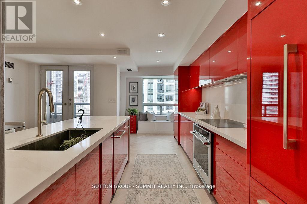 Ph07 - 102 Bloor Street W, Toronto, Ontario  M5S 1M8 - Photo 9 - C12595020