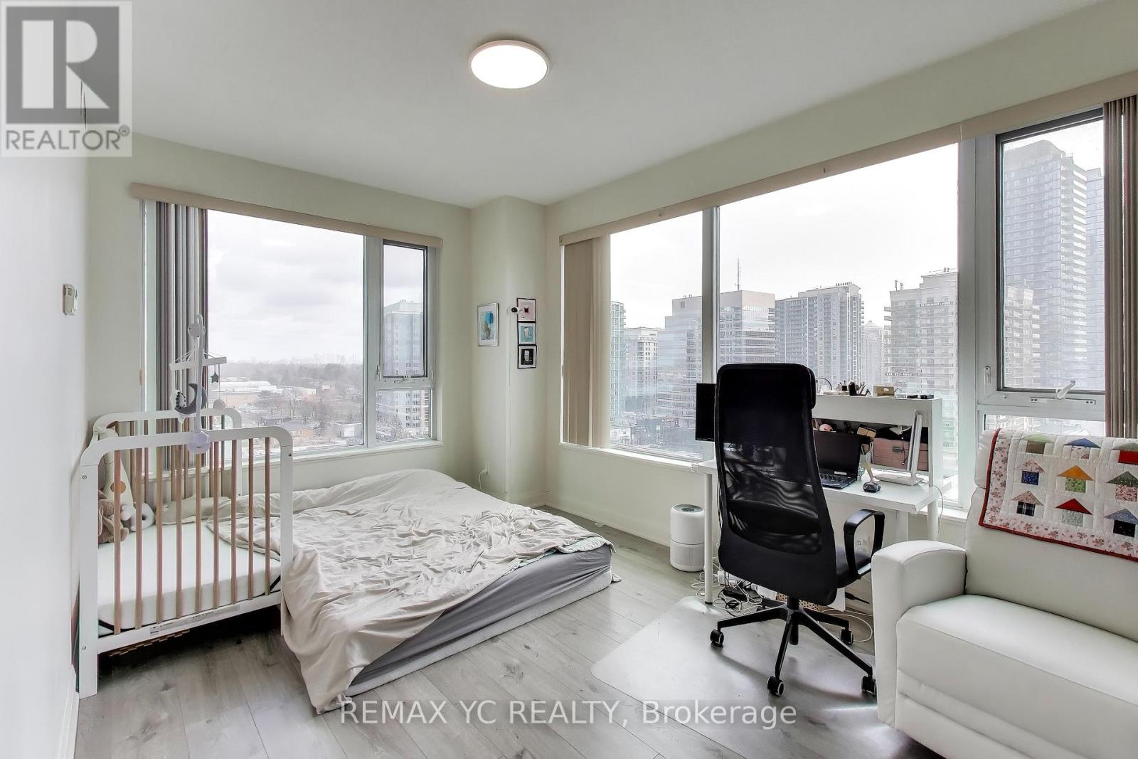 1002 - 68 Canterbury Place, Toronto, Ontario  M2N 0J3 - Photo 8 - C12595036