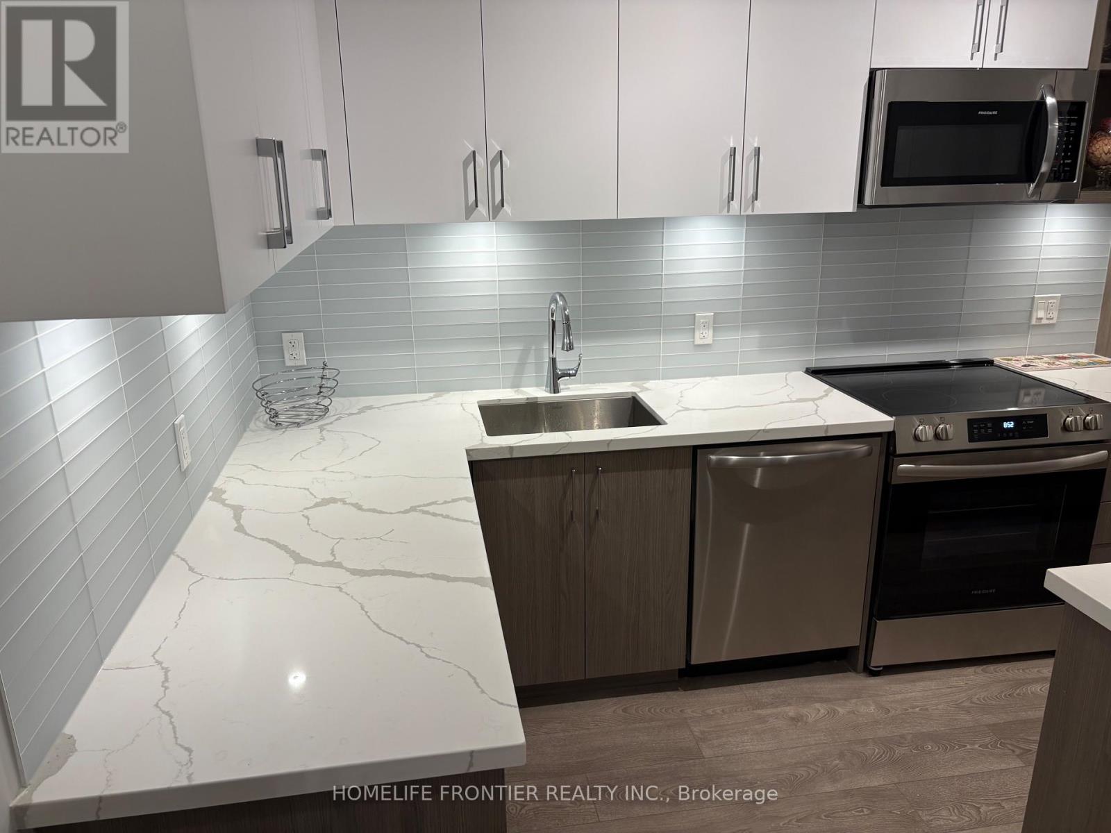 255 - 333 Sunseeker Avenue, Innisfil, Ontario  L9S 0R6 - Photo 6 - N12594822