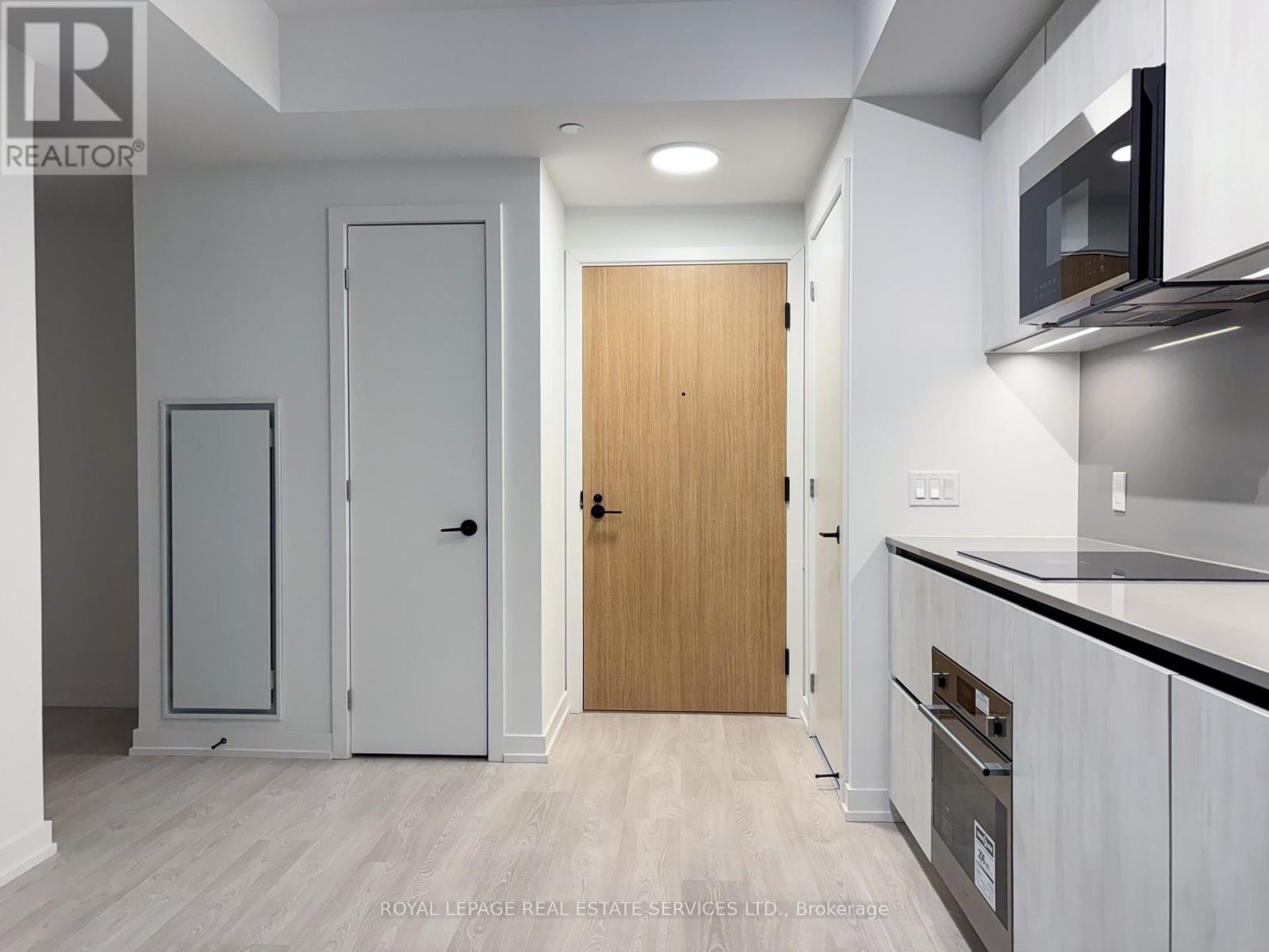 217 - 35 Parliament Street, Toronto, Ontario M5A 0Z5 - Photo 2 - C12595122