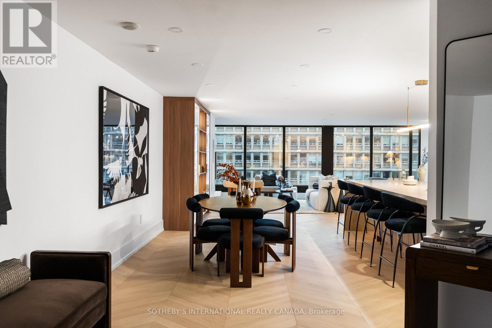 1009 - 110 Bloor Street W, Toronto, Ontario M5S 2W7 - Photo 3 - C12595134