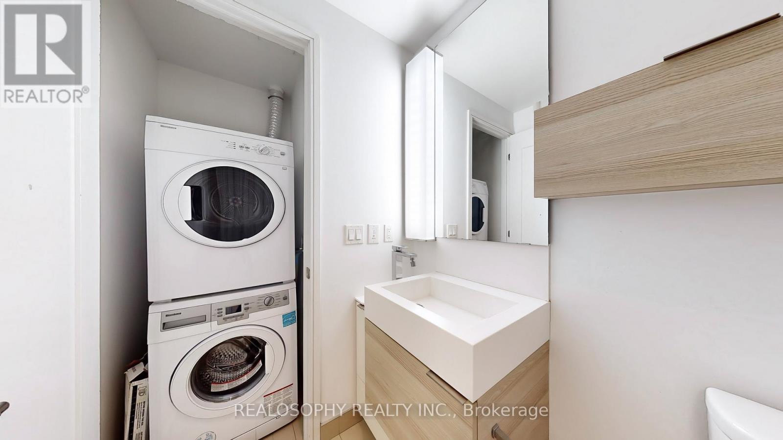 1201 - 88 Scott Street, Toronto, Ontario M5E 0A9 - Photo 8 - C12595178