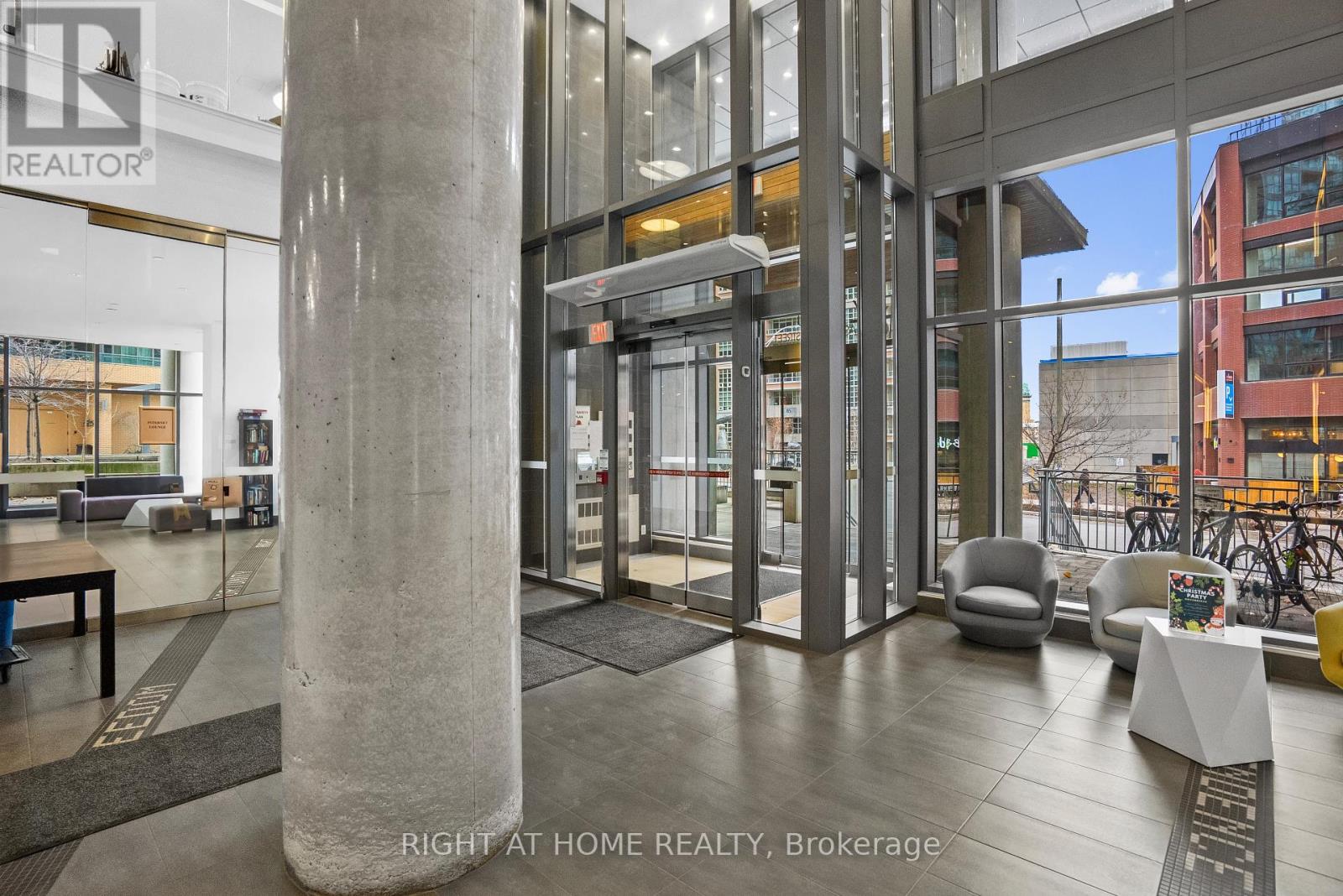 1912 - 150 East Liberty Street, Toronto, Ontario M6K 3R5 - Photo 34 - C12595192