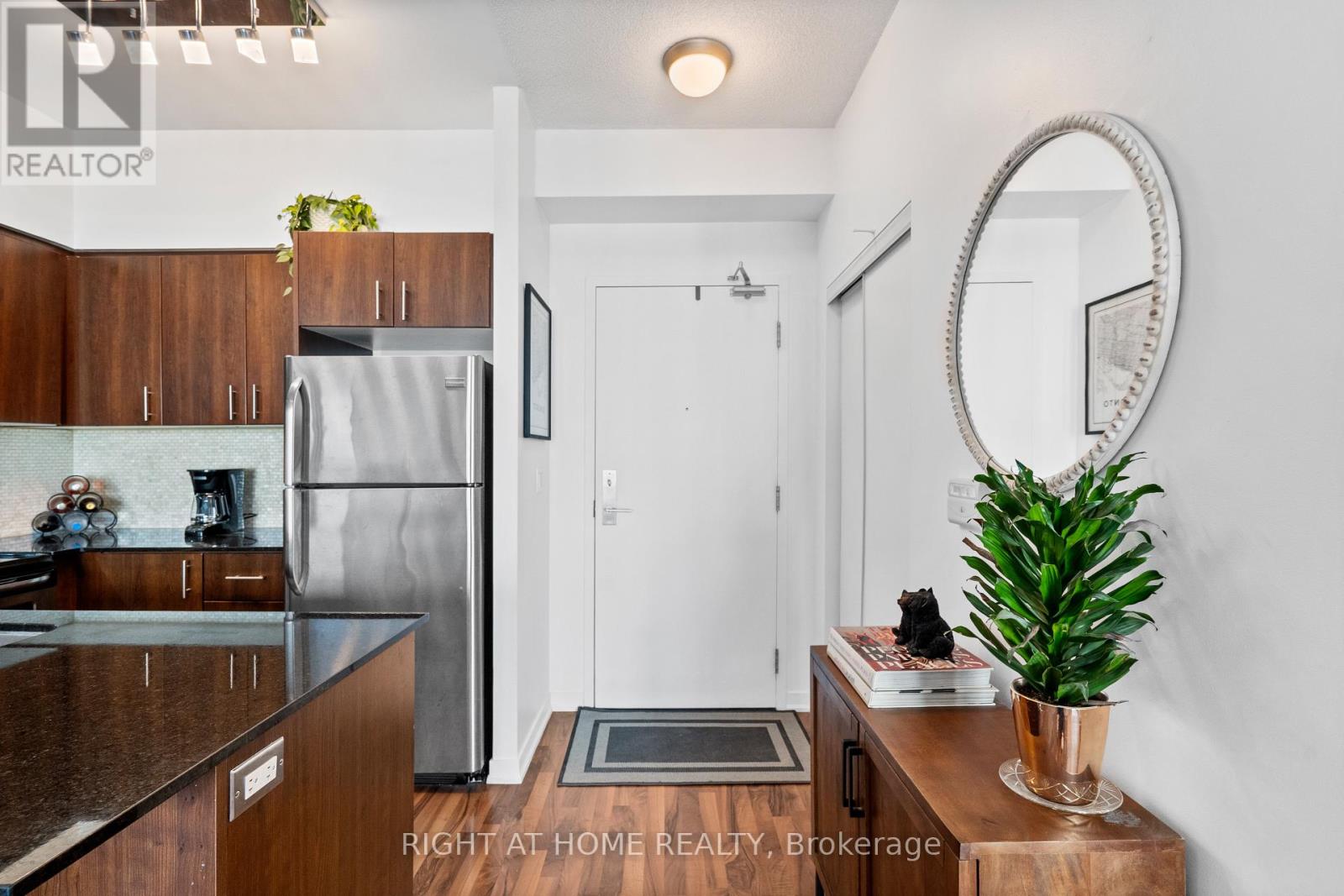 1912 - 150 East Liberty Street, Toronto, Ontario M6K 3R5 - Photo 4 - C12595192