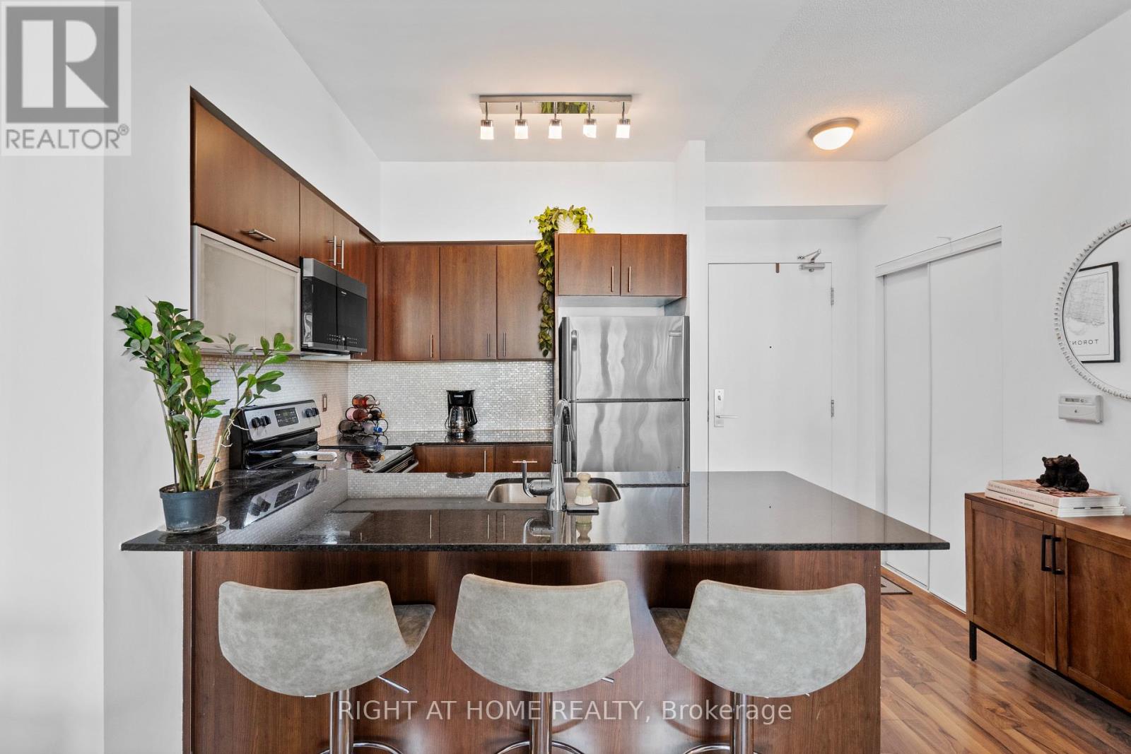 1912 - 150 East Liberty Street, Toronto, Ontario M6K 3R5 - Photo 9 - C12595192