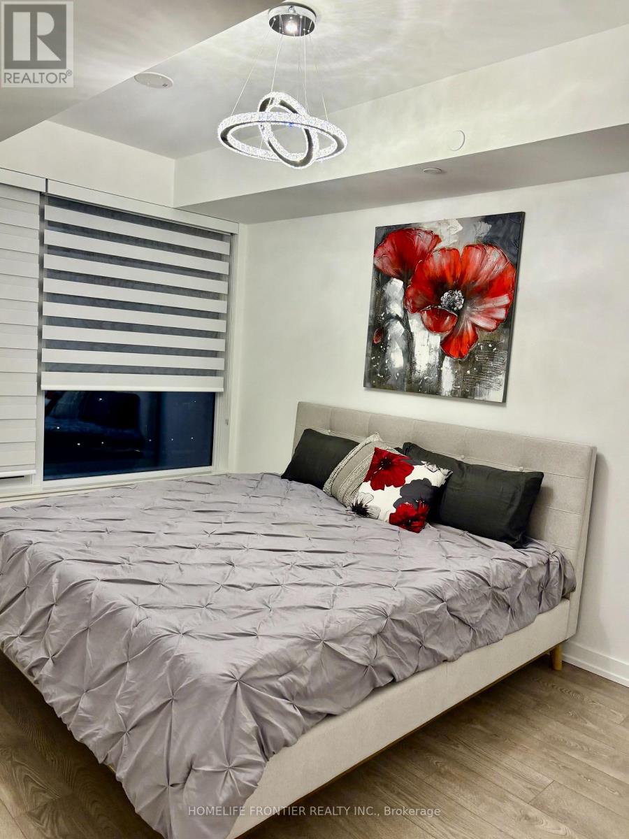 255 - 333 SUNSEEKER AVENUE, Innisfil, Ontario