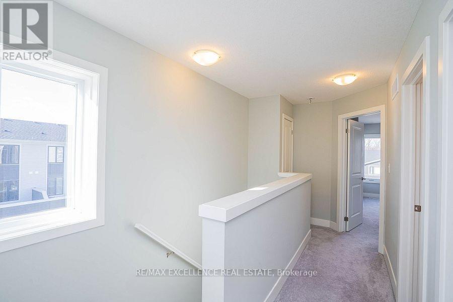 172 - 177 Edge Valley Road, London East, Ontario N5V 0C5 - Photo 27 - X12593778